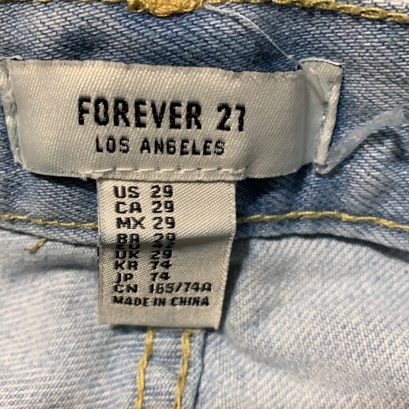 2 for 15$// Forever21 Jean Short - Picture 3 of 3
